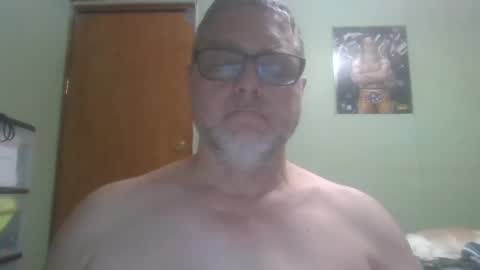 Snapshot of gadude45 chatting on February 15, 5:51 am gadude45 online show from February 15, 5:51 am