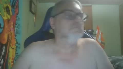 gadude45 online show from October 31, 1:39 am