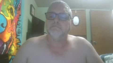 Snapshot of gadude45 chatting on May 16, 4:50 pm gadude45 online show from May 16, 4:50 pm