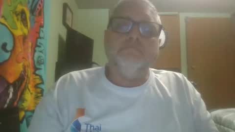 Snapshot of gadude45 chatting on May 19, 12:38 am gadude45 online show from May 19, 12:38 am