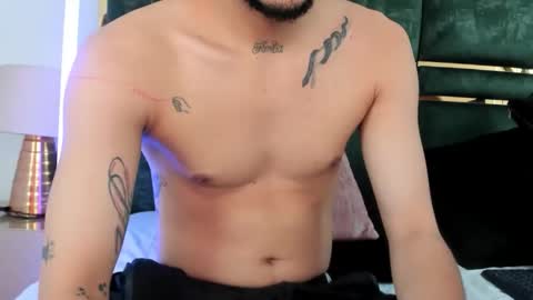 Gael  Coral some hot latinos online show from January 11, 11:15 am