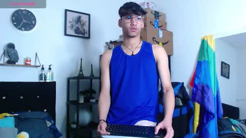 gael_jones online show from September 28, 2:22 pm