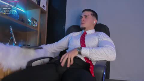 gael_williams3 online show from September 29, 6:57 pm