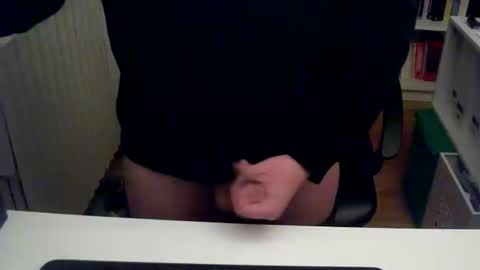 Snapshot of gagjno chatting on January 6, 3:51 pm gagjno online show from January 6, 3:51 pm