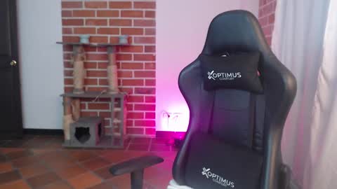 Lenna 3 online show from February 21, 12:06 pm