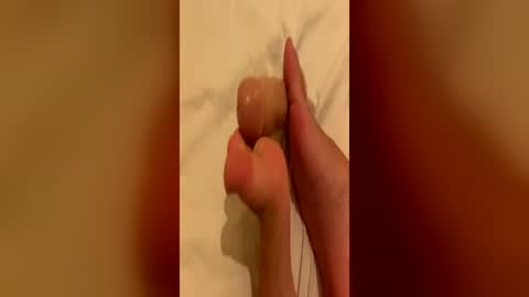 Feetbaabe online show from July 4, 6:25 pm