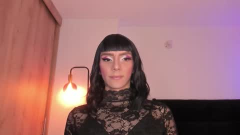 Snapshot of gaia_lyra chatting on October 25, 7:52 pm Gaia online show from October 25, 7:52 pm