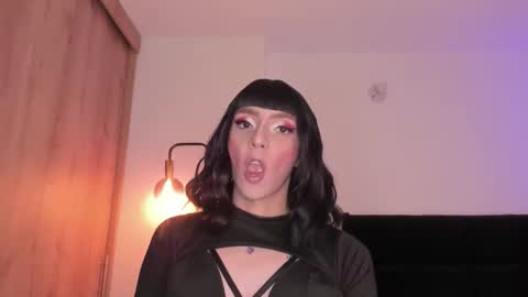 Snapshot of gaia_lyra chatting on October 30, 10:10 pm Gaia online show from October 30, 10:10 pm