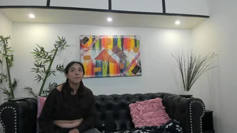 gaia_n_nix online show from May 6, 3:02 am