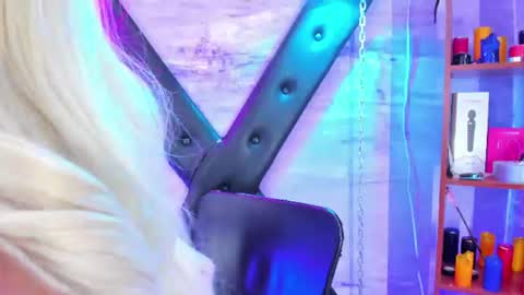 gaiia_uwu online show from June 25, 2:44 am