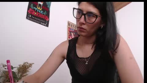 Snapshot of gaitan4 chatting on April 24, 6:32 pm gaitan4 online show from April 24, 6:32 pm