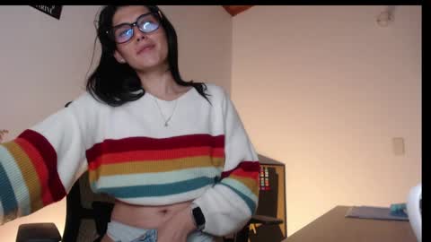 Snapshot of gaitan4 chatting on April 28, 2:27 am gaitan4 online show from April 28, 2:27 am