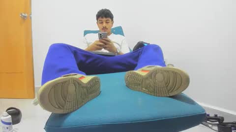 Snapshot of galvis_bbc chatting on May 5, 8:39 pm galvis_bbc online show from May 5, 8:39 pm