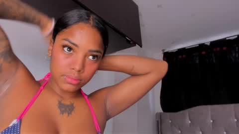 Snapshot of game_with_lesbians_ chatting on October 3, 11:18 am game with lesbians online show from October 3, 11:18 am