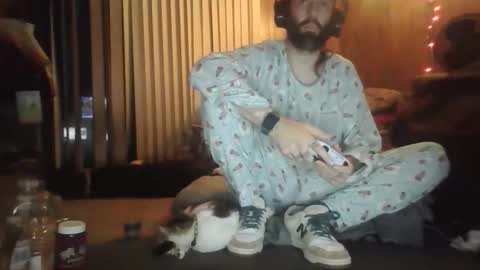 gamerfiend420 online show from January 18, 6:39 am