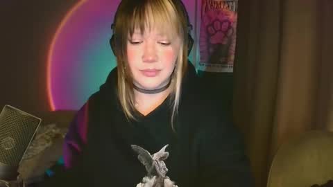 Alex  brb in 2 hours online show from December 21, 11:39 am