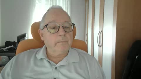 gamin68 online show from February 15, 6:04 pm