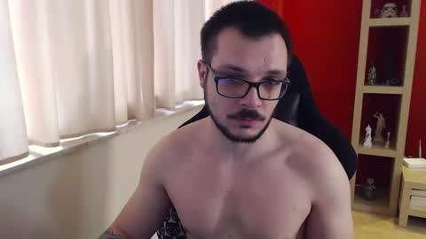 Snapshot of gangstalover8 chatting on December 7, 8:44 am GangstaLover online show from December 7, 8:44 am