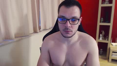 Snapshot of gangstalover8 chatting on December 19, 5:29 am GangstaLover online show from December 19, 5:29 am