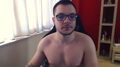 Snapshot of gangstalover8 chatting on December 19, 8:34 am GangstaLover online show from December 19, 8:34 am