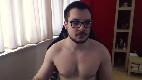 Snapshot of gangstalover8 chatting on January 19, 8:29 am GangstaLover online show from January 19, 8:29 am