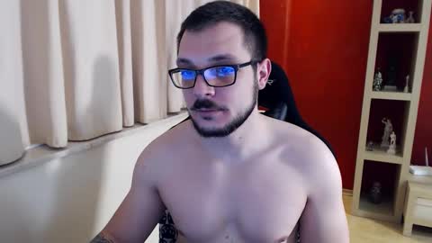 Snapshot of gangstalover8 chatting on January 17, 4:39 am GangstaLover online show from January 17, 4:39 am