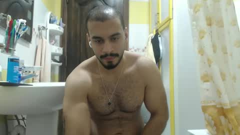 Snapshot of ganzabi chatting on March 19, 8:13 pm Ganza online show from March 19, 8:13 pm