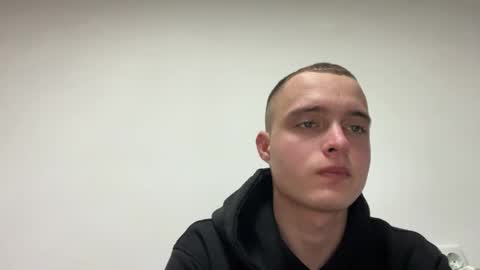 Snapshot of gapi_ chatting on February 3, 8:25 pm Max online show from February 3, 8:25 pm