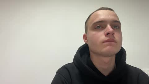 Snapshot of gapi_ chatting on February 13, 9:00 pm Max online show from February 13, 9:00 pm