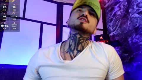 Chris  Dont forget to gift me thumb up Its very important to me and makes me happy AF  online show from November 29, 7:22 am