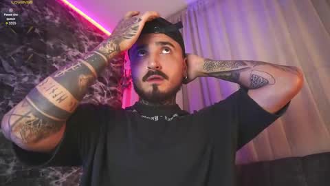 Snapshot of garbel09 chatting on February 25, 5:17 am Chris Dont forget to gift me thumb up Its very important to me and makes me happy AF online show from February 25, 5:17 am