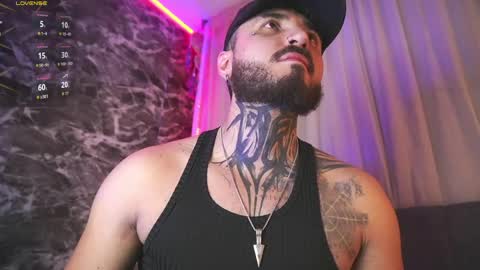 Snapshot of garbel09 chatting on June 3, 5:54 am Chris Dont forget to gift me thumb up Its very important to me and makes me happy AF online show from June 3, 5:54 am