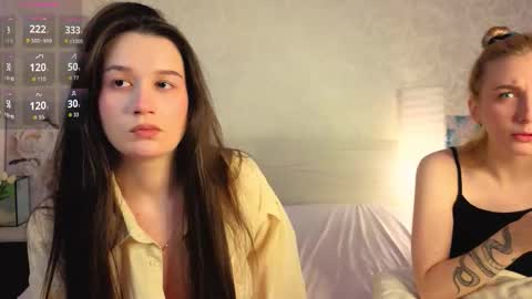 Violla online show from December 1, 3:33 am