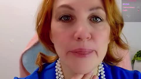 Snapshot of gardner_ava chatting on February 4, 6:08 am Ava online show from February 4, 6:08 am