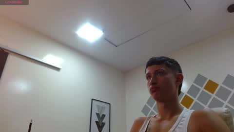 garuo_18 online show from December 23, 3:26 am