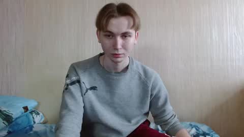 Snapshot of gary_snail33257 chatting on October 21, 8:48 am meow online show from October 21, 8:48 am