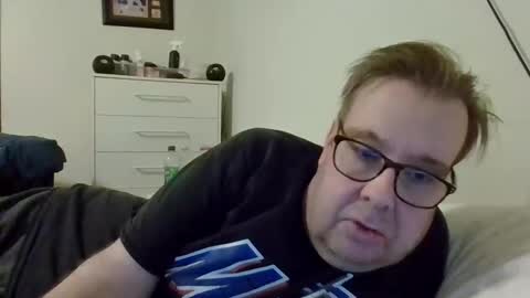 Gary online show from February 21, 12:33 am