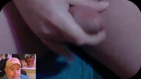Snapshot of garywillplay chatting on February 9, 11:46 pm garywillplay online show from February 9, 11:46 pm