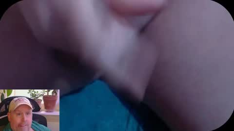 Snapshot of garywillplay chatting on February 27, 6:53 pm garywillplay online show from February 27, 6:53 pm
