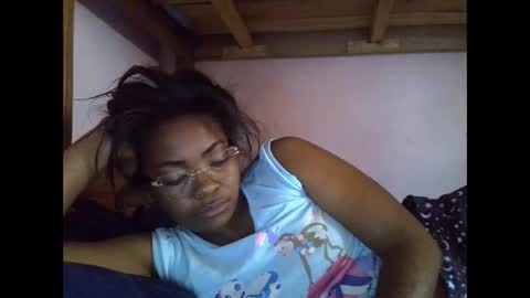 gasielah online show from March 18, 8:17 am