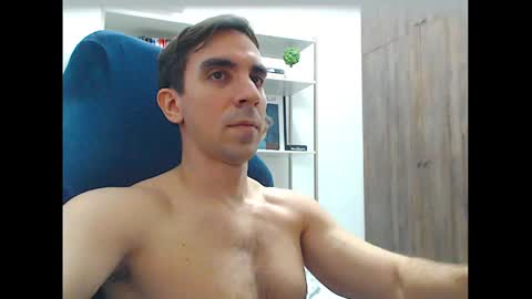 gatosarado23 online show from October 27, 5:33 am