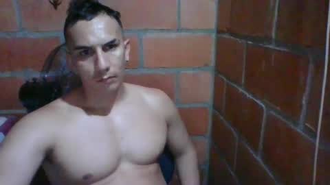 gattitosexy_95 online show from August 3, 5:06 pm