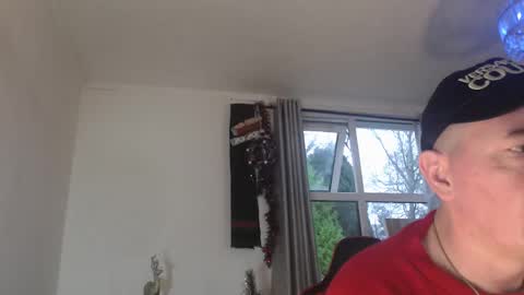 gavinkush online show from December 15, 3:16 pm