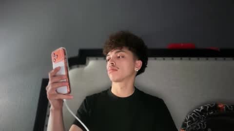 Jose online show from February 14, 11:45 pm