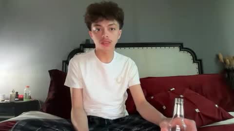 Jose online show from March 22, 10:02 pm