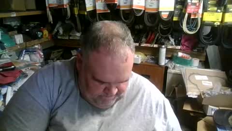 Kenny online show from October 13, 5:24 pm