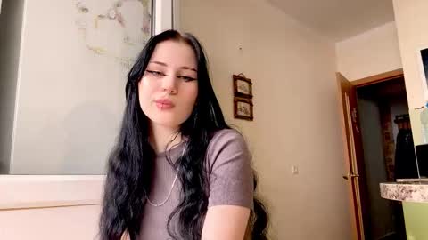 gaynellgrosso online show from February 11, 9:14 am