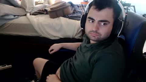 gaytoilet92 online show from June 21, 8:44 pm