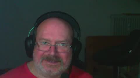 Snapshot of gbstoni chatting on October 5, 7:12 pm gbstoni online show from October 5, 7:12 pm