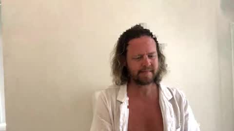 Snapshot of gcsurfer81 chatting on November 20, 7:08 am gcsurfer81 online show from November 20, 7:08 am